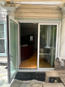 bi fold
