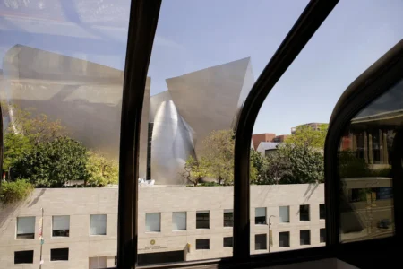 curved window
