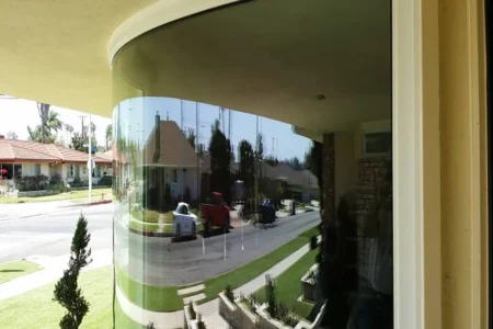 curved window