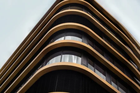 curved window